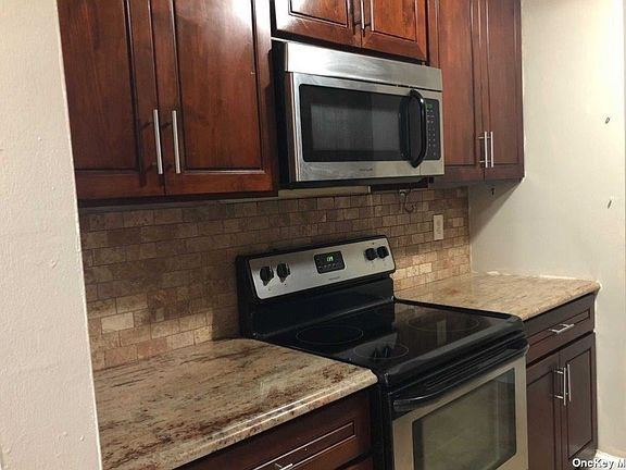4th image of 530 Hudson Ave APT A3