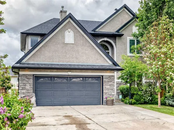 147 E Oakmere Grn, Chestermere, AB T1X 1N4