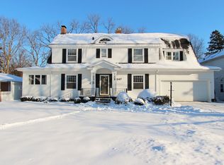 247 Sheridan Rd, Waterloo, IA 50701