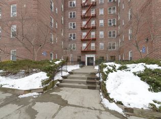 39-20 52nd St #2B, Woodside, NY 11377