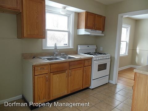 3rd image of 3126 Medford Ave