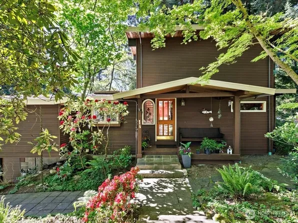 6418 E Mercer Way, Mercer Island, WA 98040