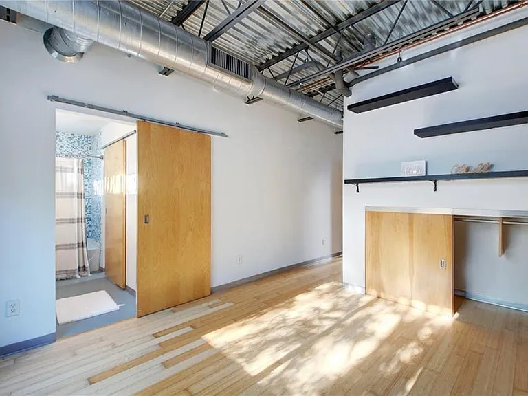 4801 S Congress Ave #P4 — Photo 17