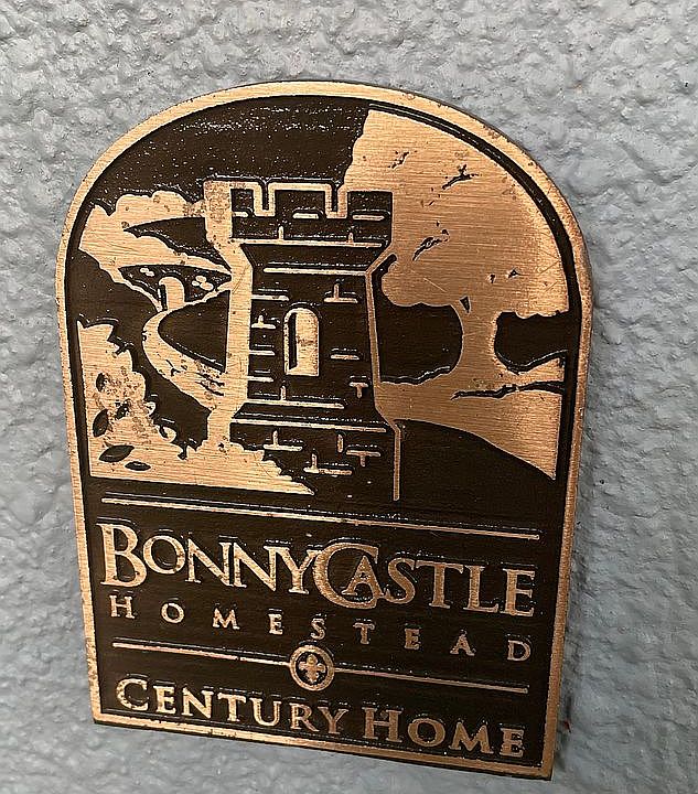 2nd image of 2324 Bonnycastle Ave