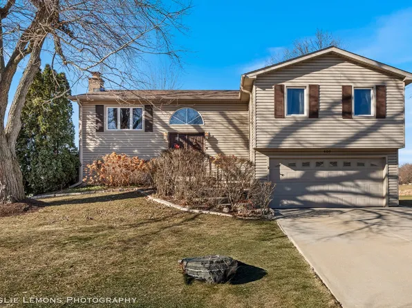 409 N Ashbury Ave, Bolingbrook, IL 60440