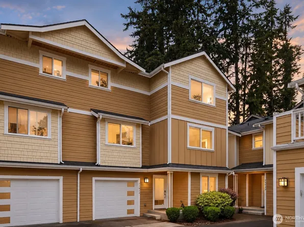 23432 55th Avenue W #B, Mountlake Terrace, WA 98043