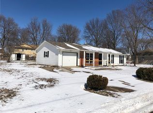 1203 Wright St, Pleasant Hill, MO 64080