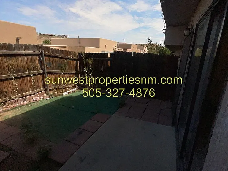3706 N Carlton Ave — Photo 9