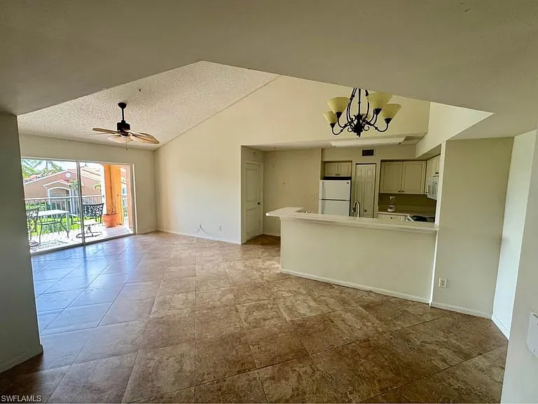 1240 Wildwood Lakes Blvd #303 — Photo 6