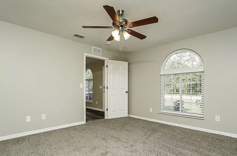 2573 SW 155th Ln — Photo 12