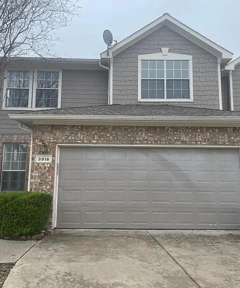 9916 Dryden Ln — Photo 17