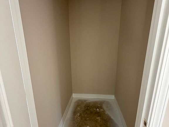 5th image of 511 Morgan St