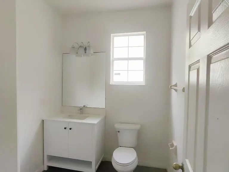 4357 Paradise Cove Ct — Photo 10