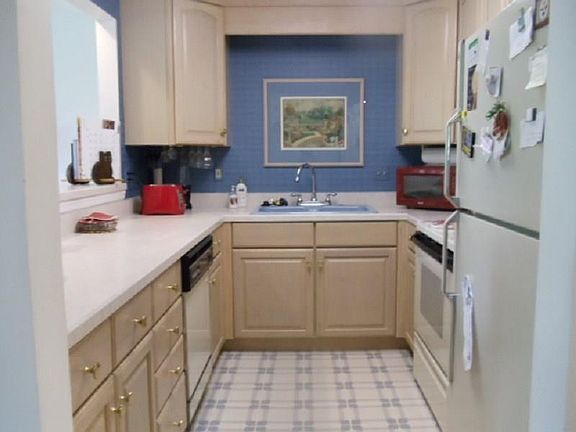 3rd image of 301 Vista Dr APT 202