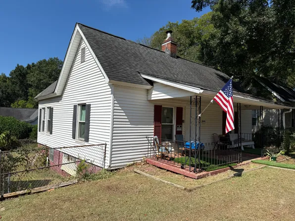 13 Wrigley St, Greenville, SC 29605