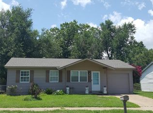 1221 N Christine Dr, Midwest City, OK 73130