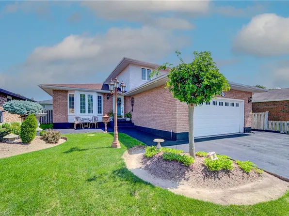 103 Southwood Dr, Cambridge, ON N1S 3S3