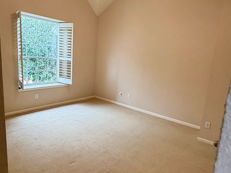 5210 Riverstone Crossing Dr — Photo 22