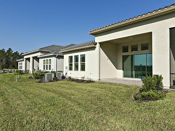 4th image of 13380 Marquis Villas Ct