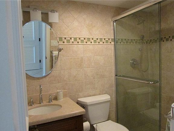 5th image of 3554 Ocean Dr APT 202N