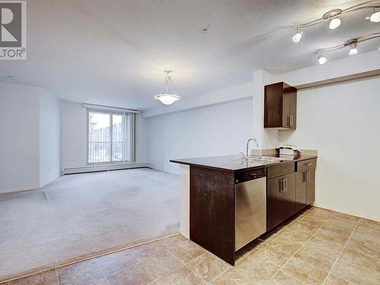 403 Mackenzie Way SW #7210 — Photo 6