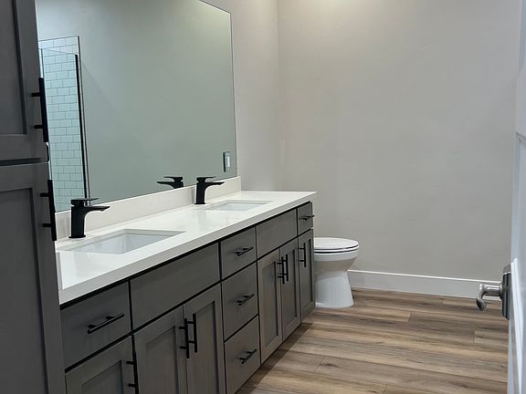 3rd image of 101 Aptos Village Way
