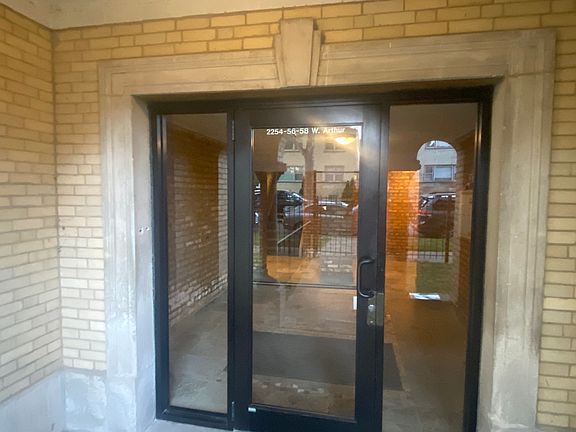 2nd image of 2258 W Arthur Ave #103-2
