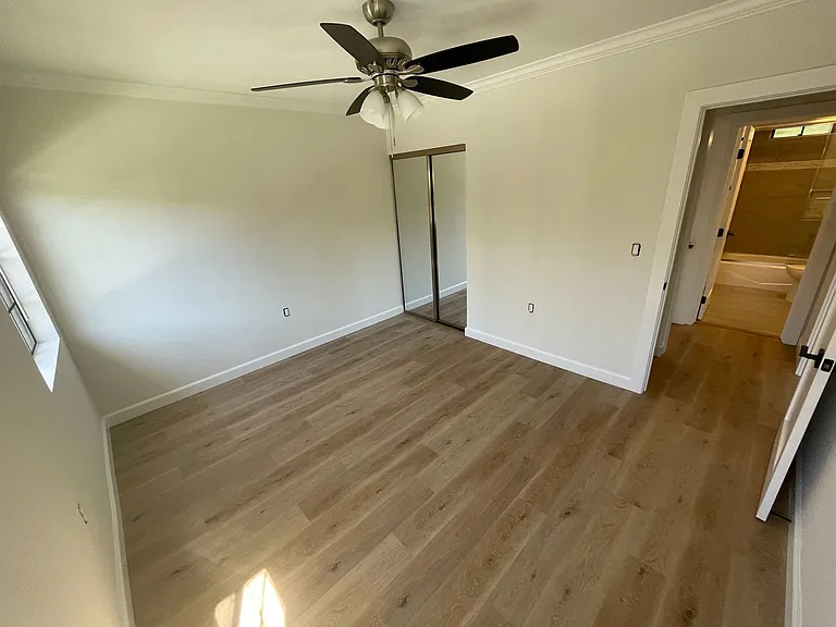 3632 S. Centinela Avenue — Photo 8