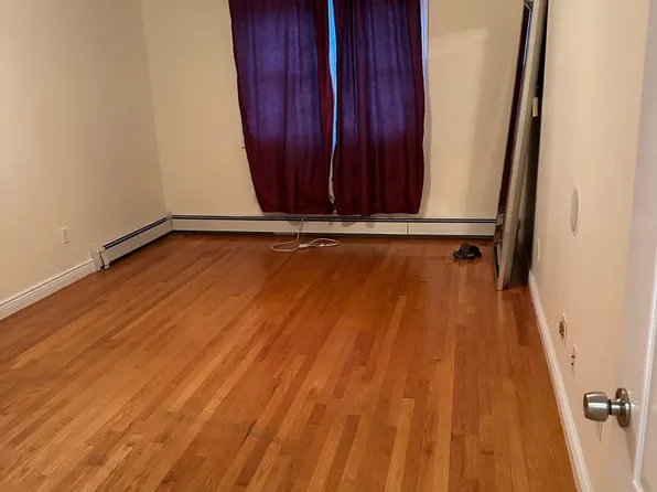 1548 East 59th Street image 14 of 18