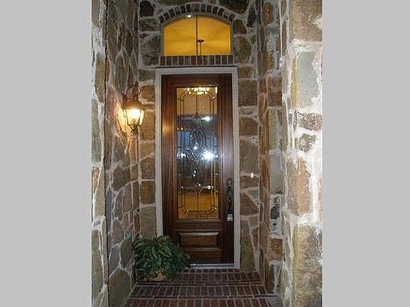 2nd image of 4825 Jadi Ln