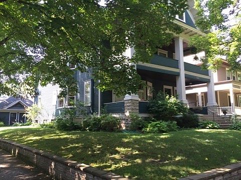 2nd image of 444 Holly Ave #1