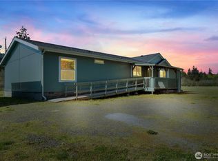 62 Hoffman Rd, Port Angeles, WA 98363