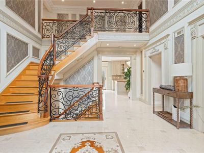 76 Douglas Rd, Staten Island, NY, 10304
