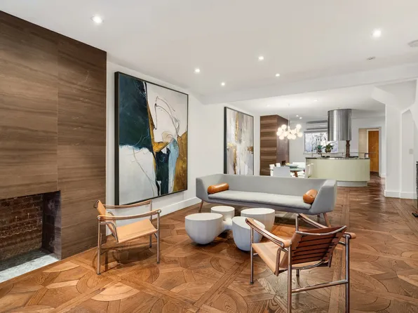 207 West 139th Street image 1 of 16