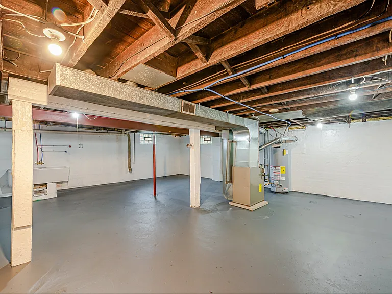 1120 Wade St — Photo 13