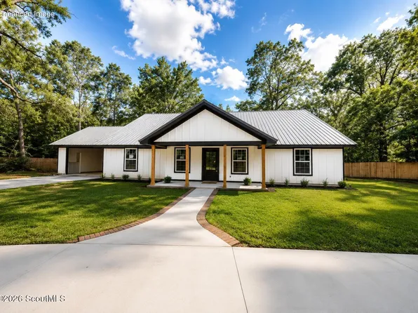 101 Ritch Dr, Brunswick, GA 31525