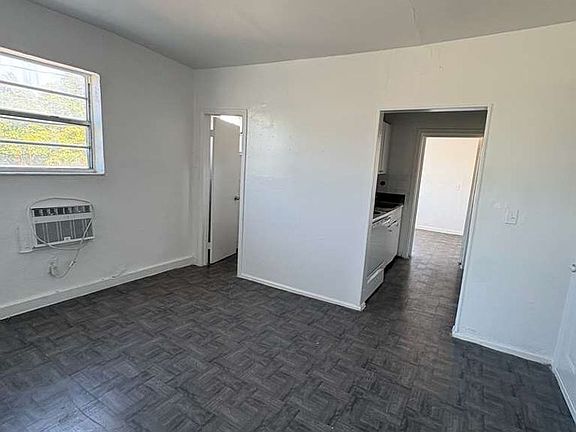 5th image of 1816 NW 46th St APT 4