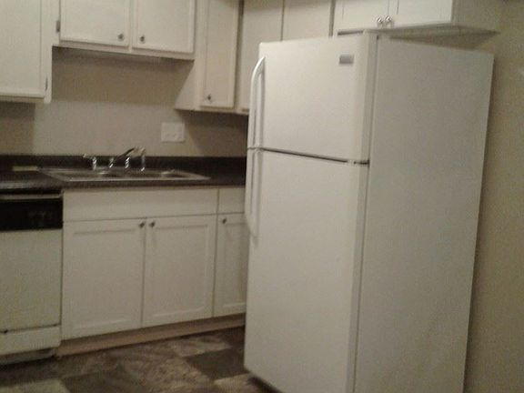5th image of 4421 53rd St APT 3