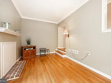 122 Kelmar Ave — Photo 11
