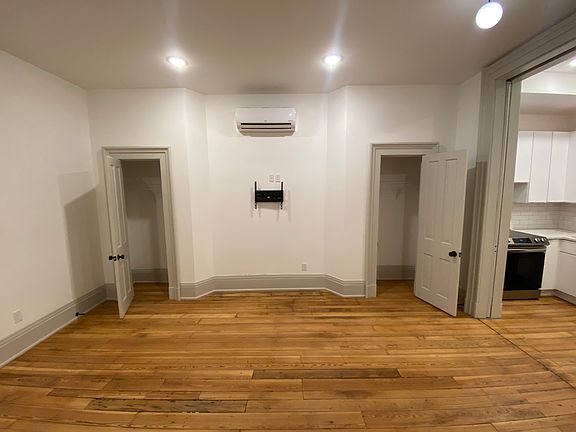 3rd image of 1744 Republic St #3