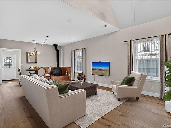 5th image of 45634 Sun Country Drive