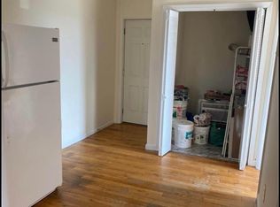 55 E 21st St APT 3, Bayonne, NJ 07002