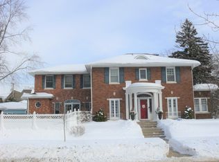 4543 Grand Ave, Western Springs, IL