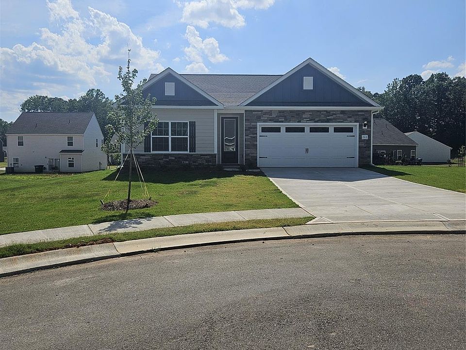 1st image of 111 Sandypark Ct