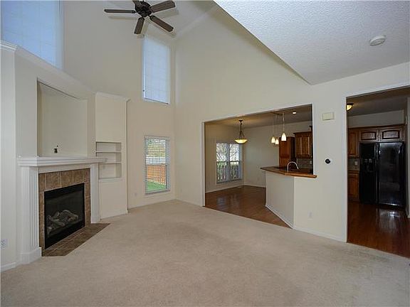 5th image of 15566 Floyd Ln