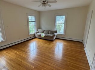 28 Roseland St #4, Cambridge, MA 02140