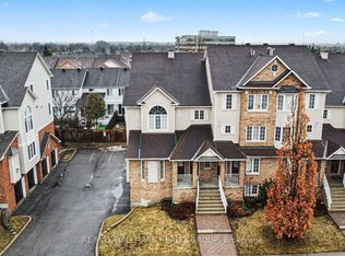 4460 Harper Ave, Ottawa, ON K1J 1E1