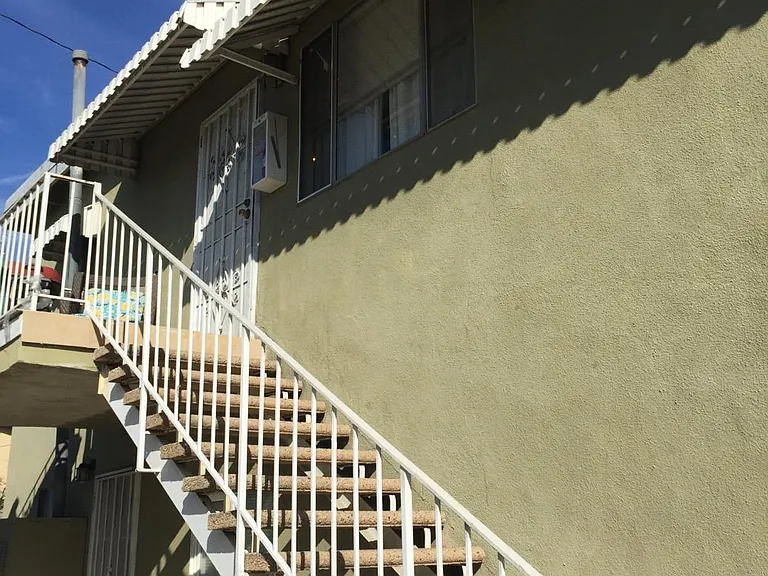 1052 N Obispo Ave — Photo 20