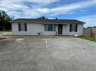 2377 E Emma Ave, Springdale, AR 72764