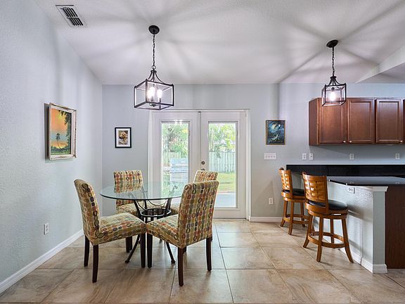 5th image of 1189 NW 15th Street
